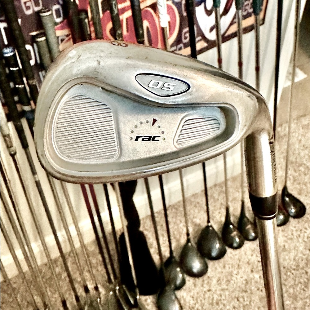 Taylormade RAC OS 8 Iron w Reg Flex Shaft & Origina Grip RH